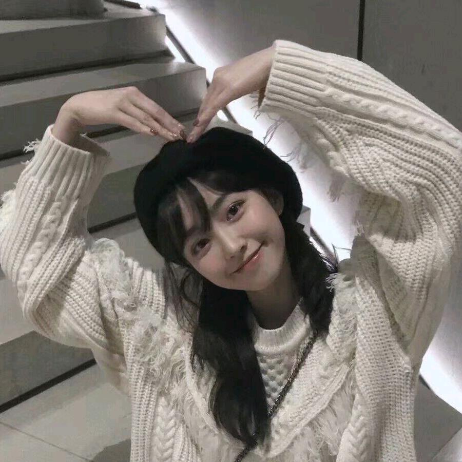 ₍˄·͈༝·͈˄*₎◞ ̑̑小謎糊