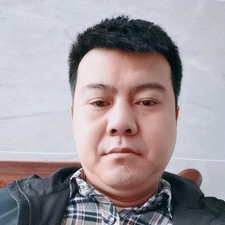 塞纳春天木门