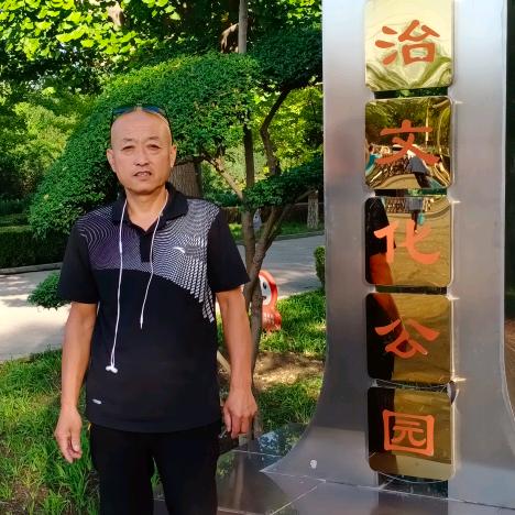 南口公园刘哥网美歌舞队