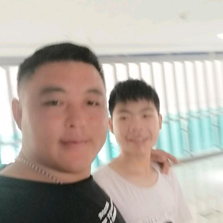 老胡专业收割团队《水稻，小麦，玉米，油菜