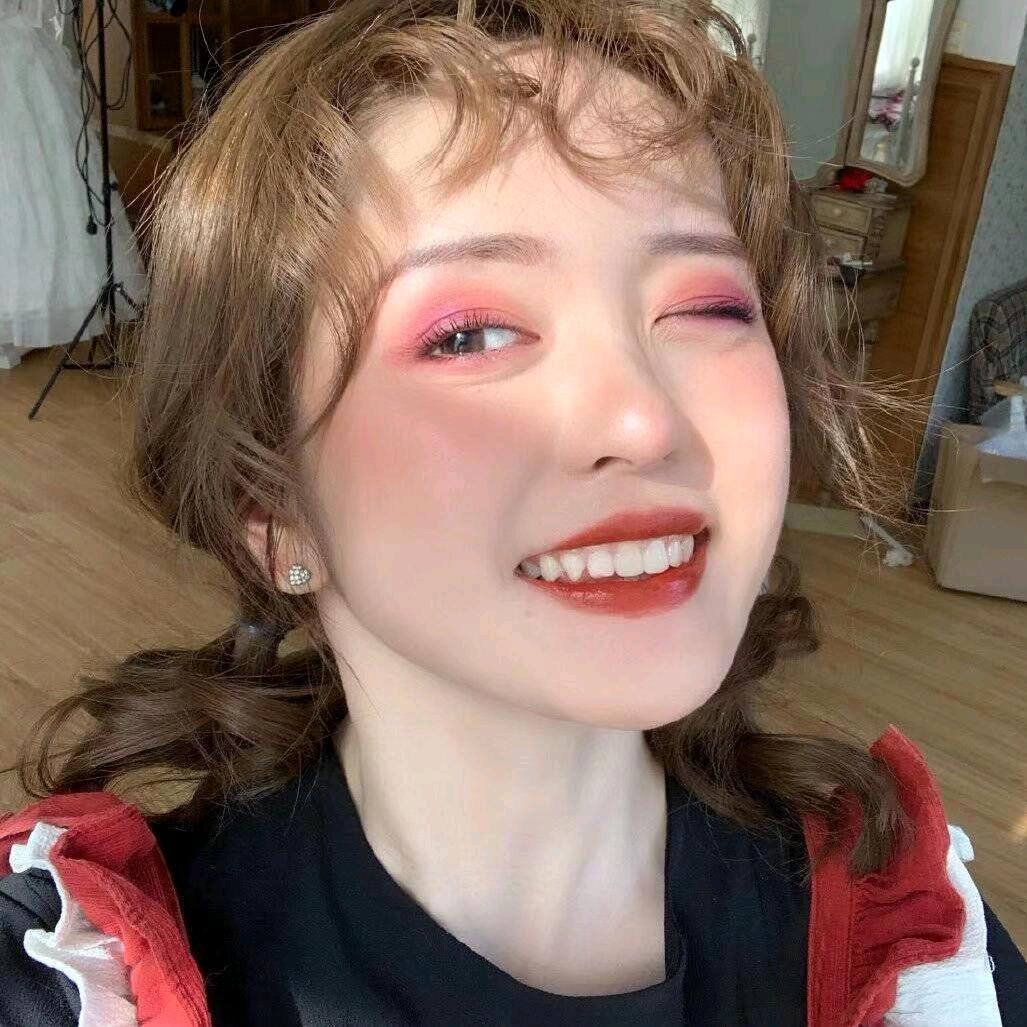 诗诗轻奢设计