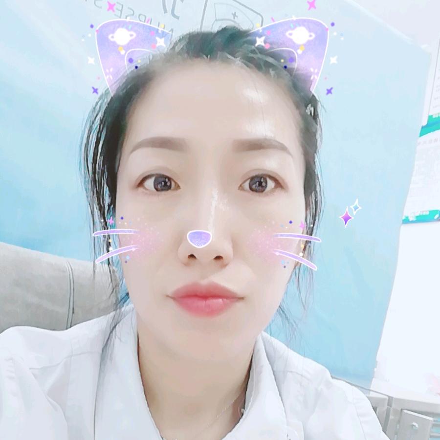 琼