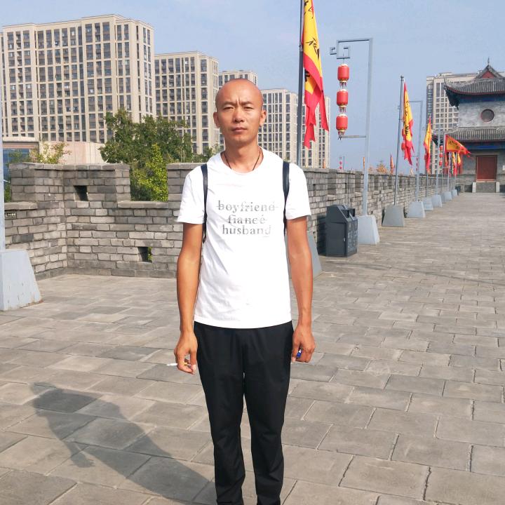 努力挣钱