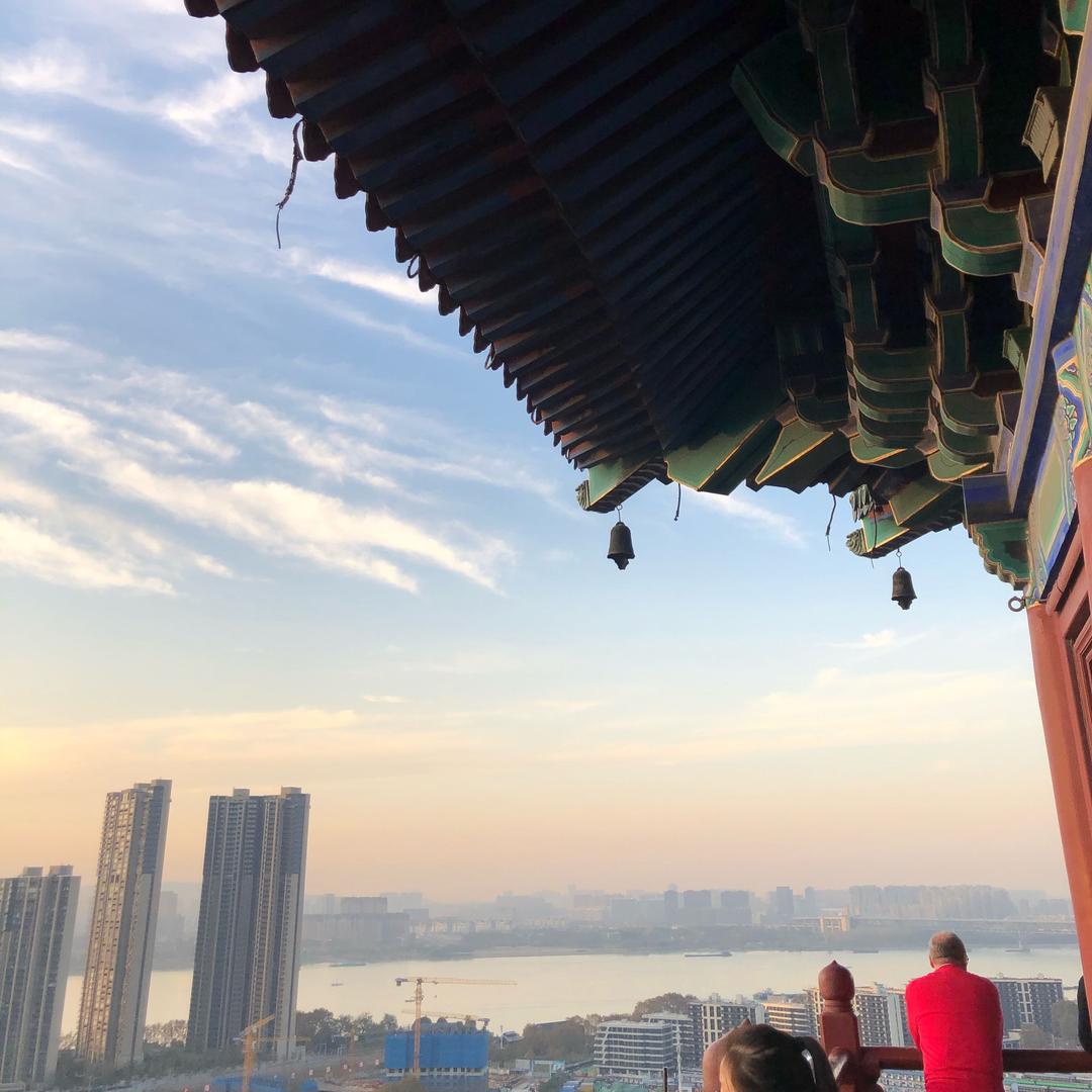 天空很晴朗