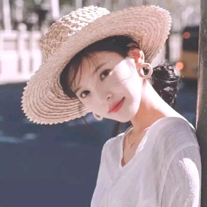 🌻念白.