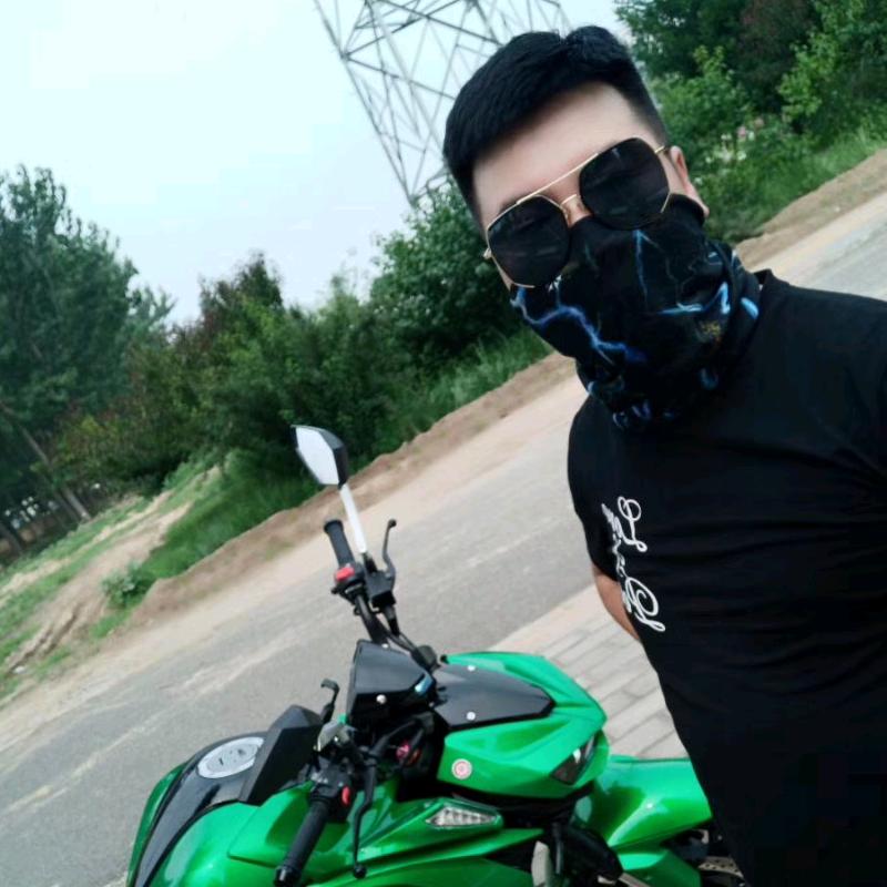 土方小超