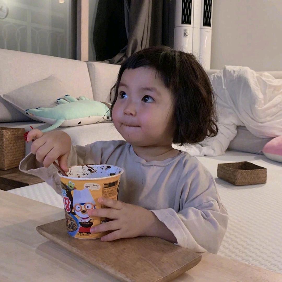 小冷今天没睡醒.