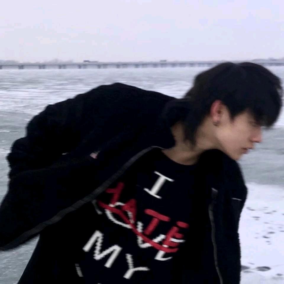 背书的心慌蚂蚱