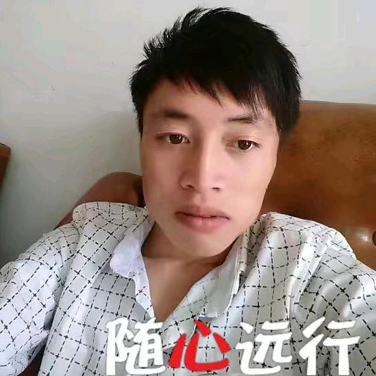 潘忠