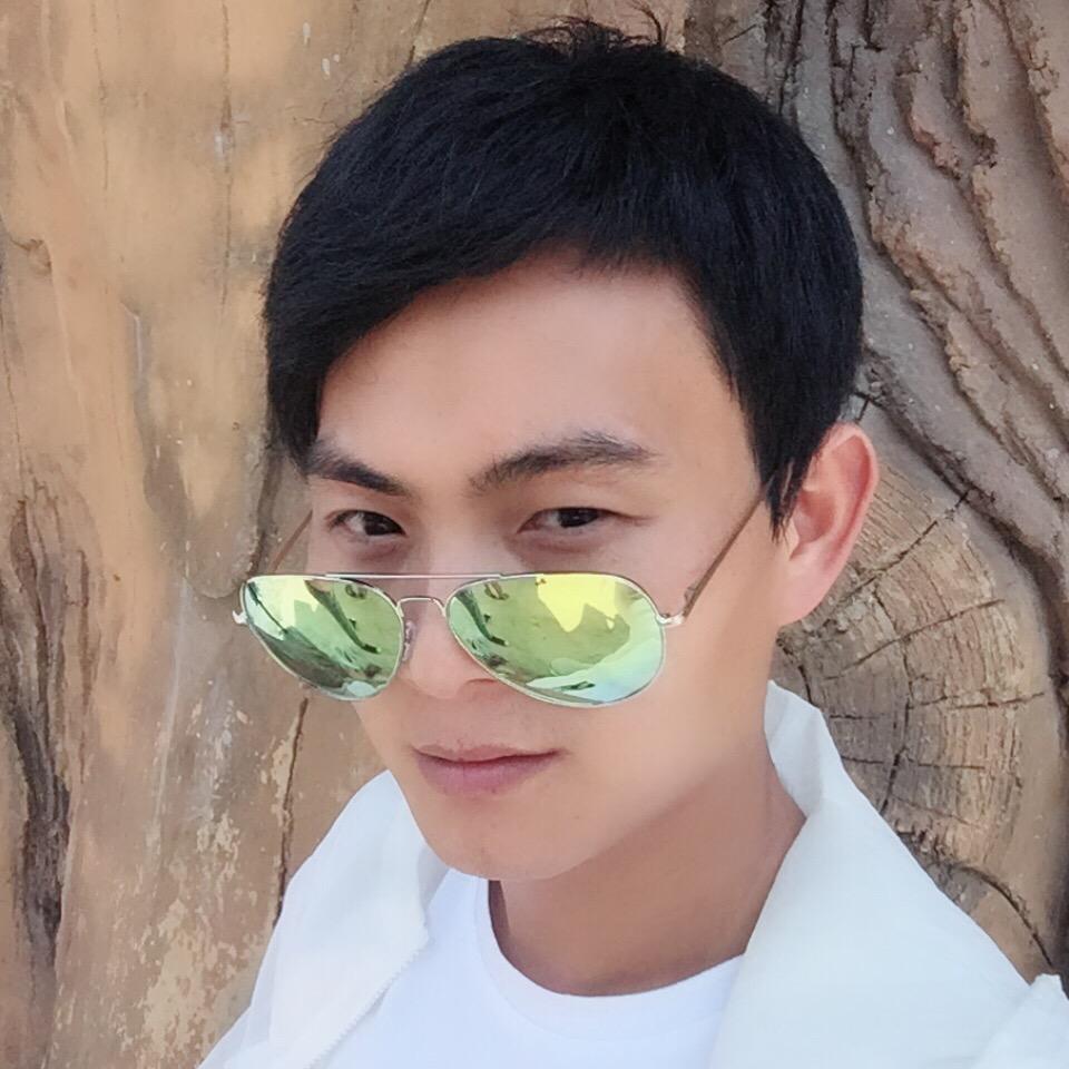 万人迷草莓王子