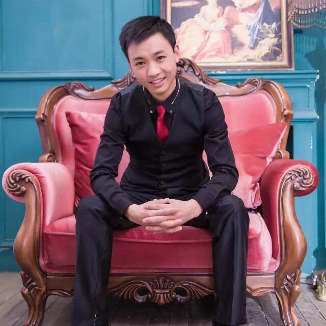 ꧁ღ川军雄哥🇨🇳꧂