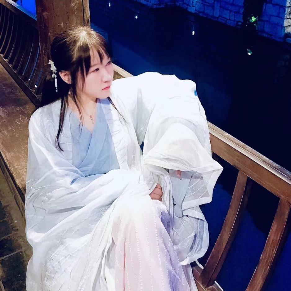 小然姐.