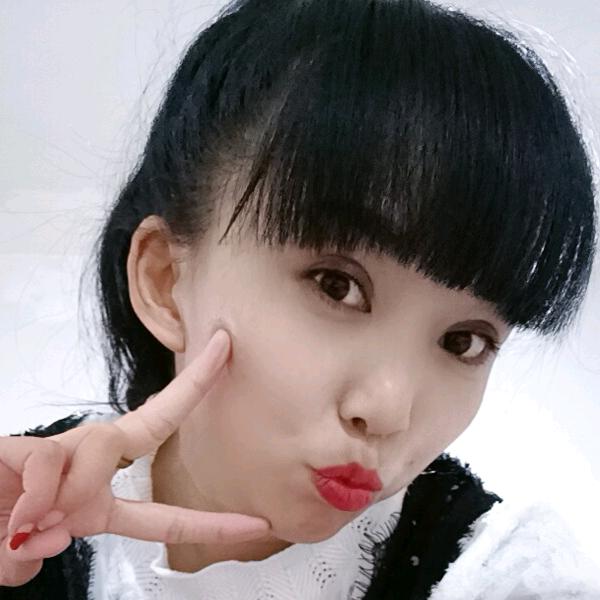 村里的姑娘