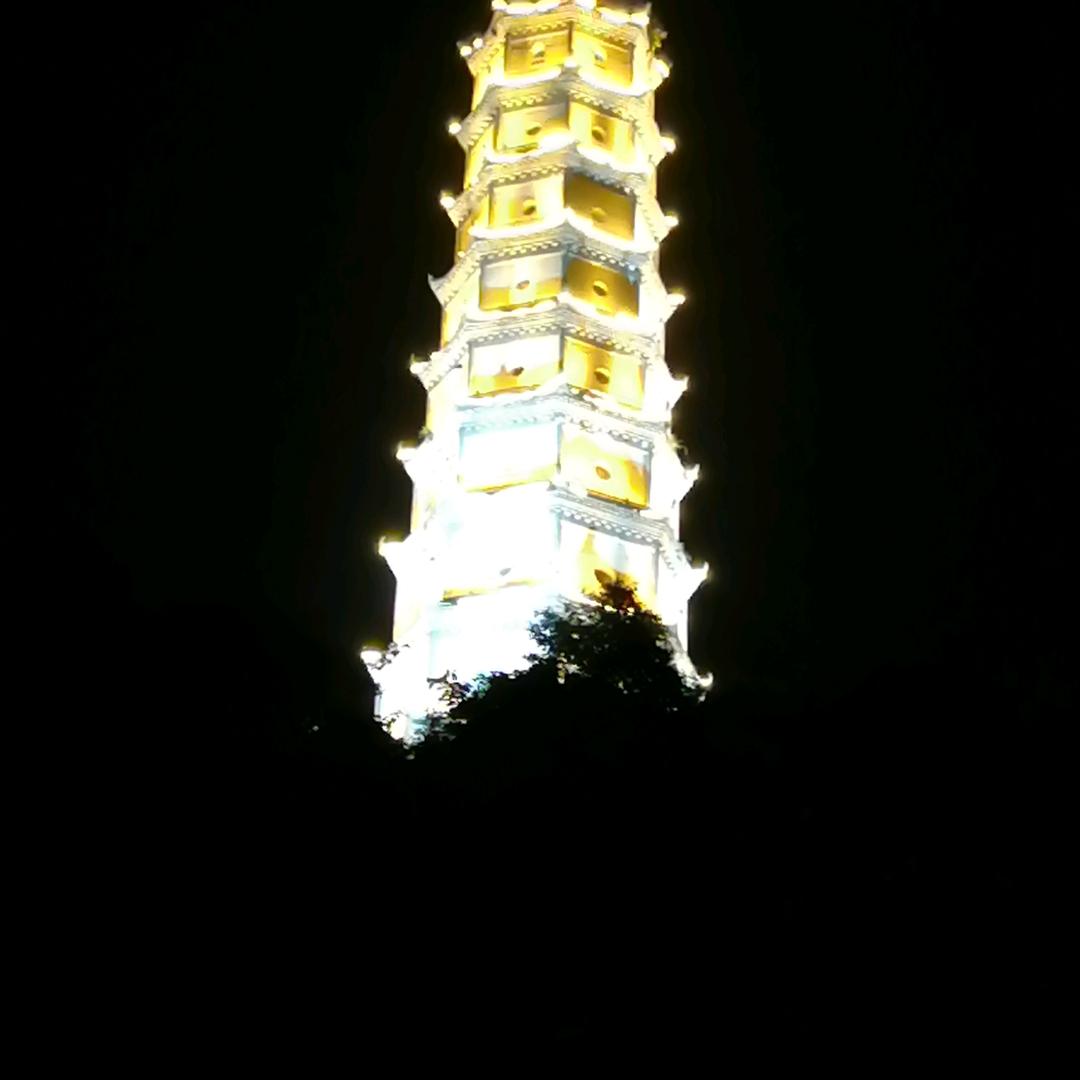 以匠心室内装饰