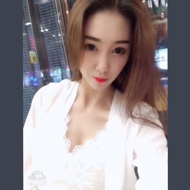 👄. queen 👠