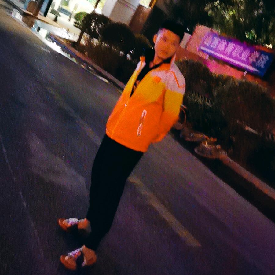 董莎 好有趣的一个人