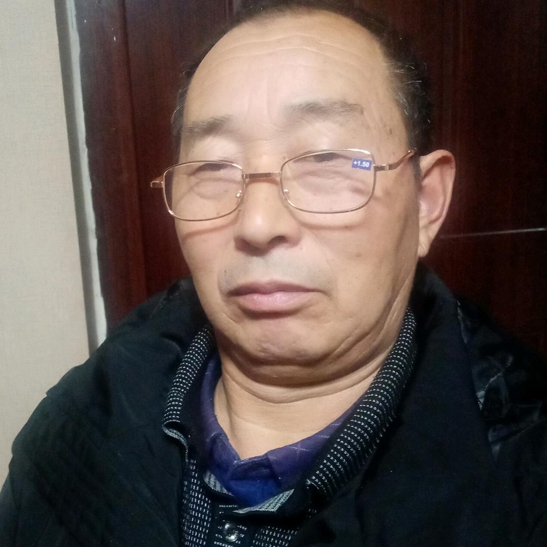 专业贴地板砖