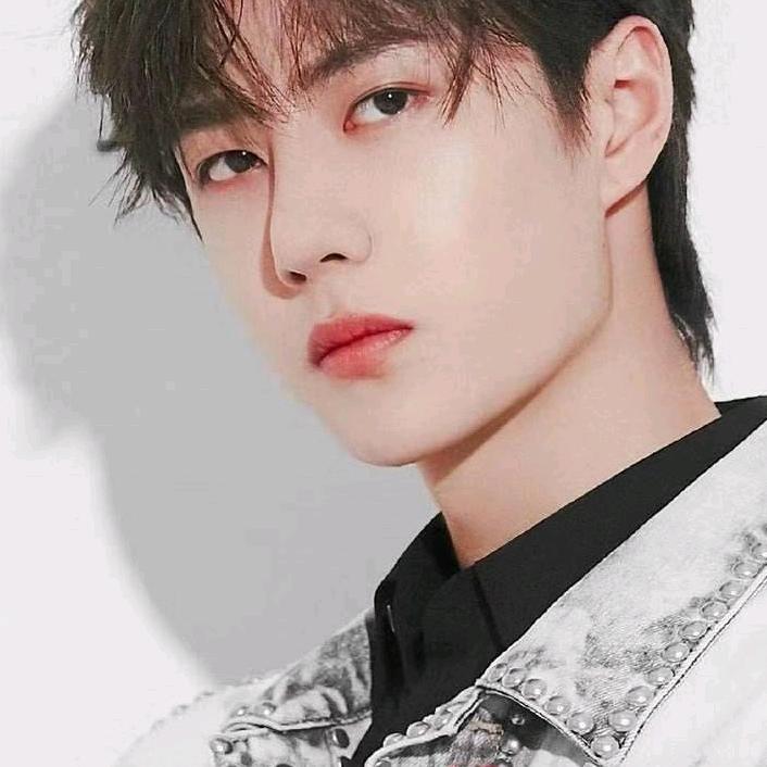 哈罗（😘😘）