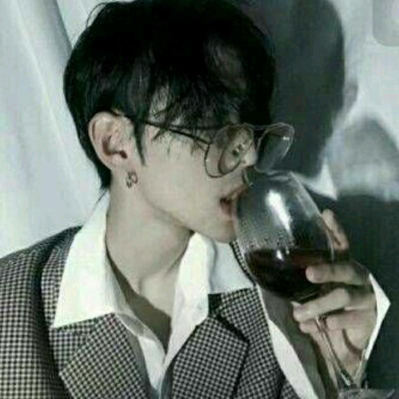 此男子N拽
