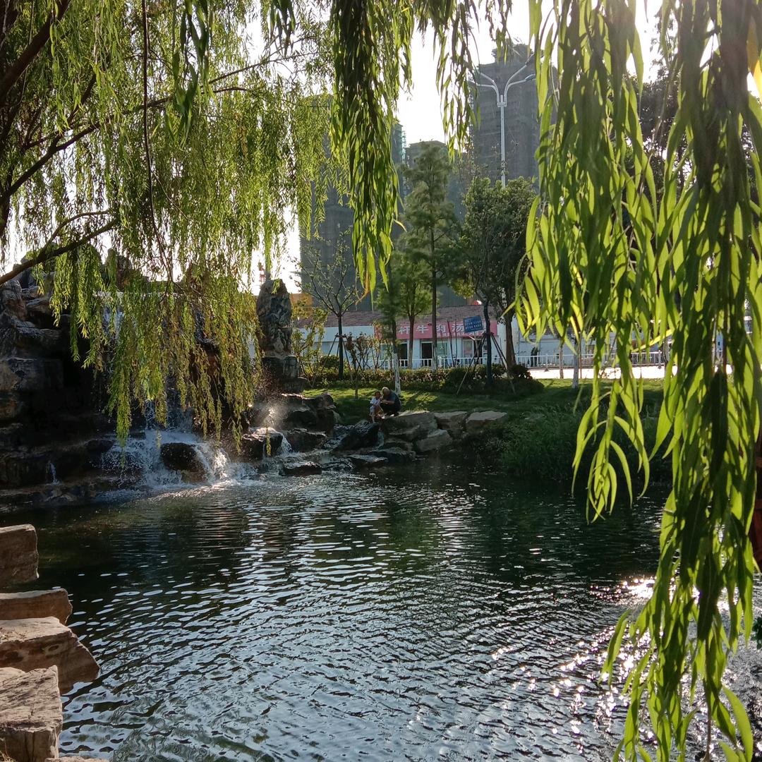 人生如戏，戏如人生