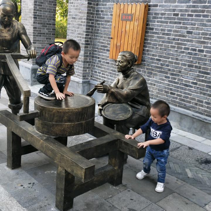 龙小肥