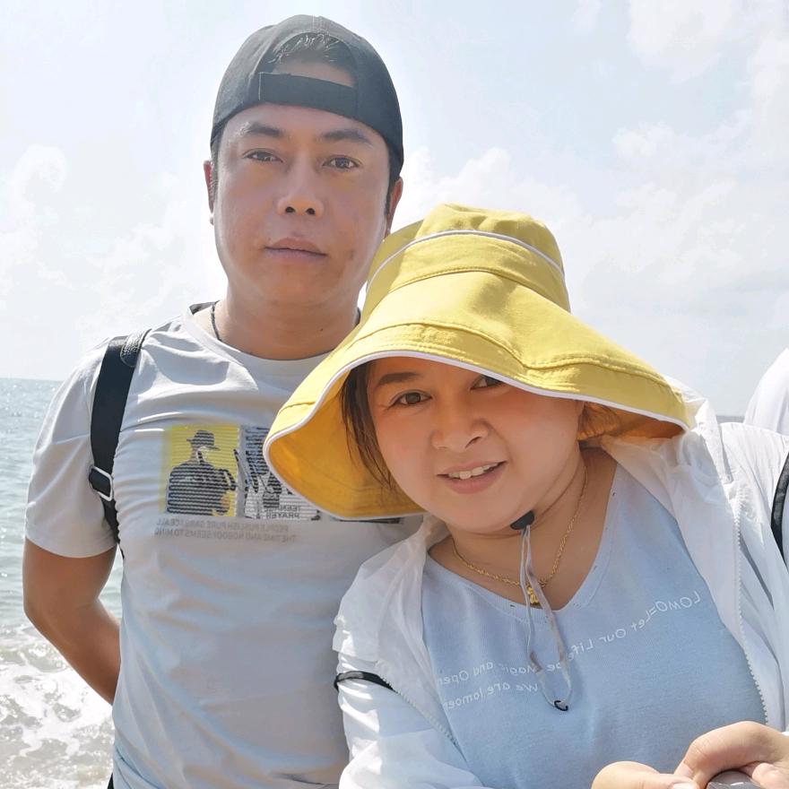 HXL黄小玲