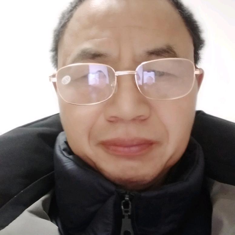 周小八