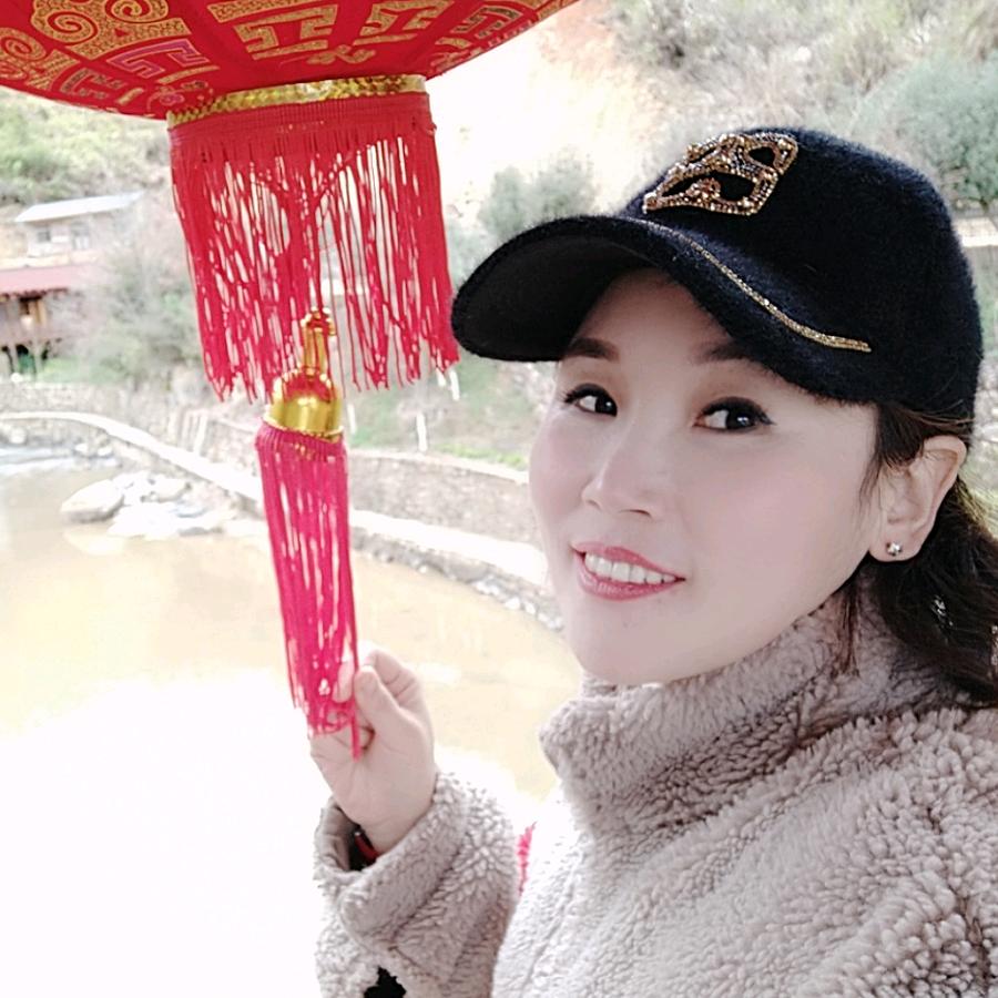 宝丽莲美甲美睫