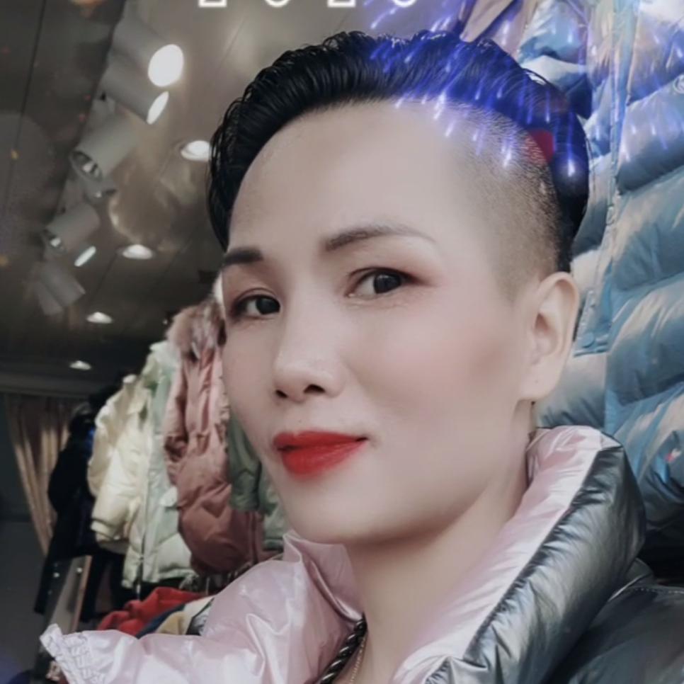 俪俪欧美服装