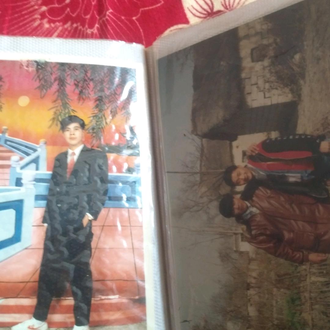 王克龙粮食收购瓷砖批发