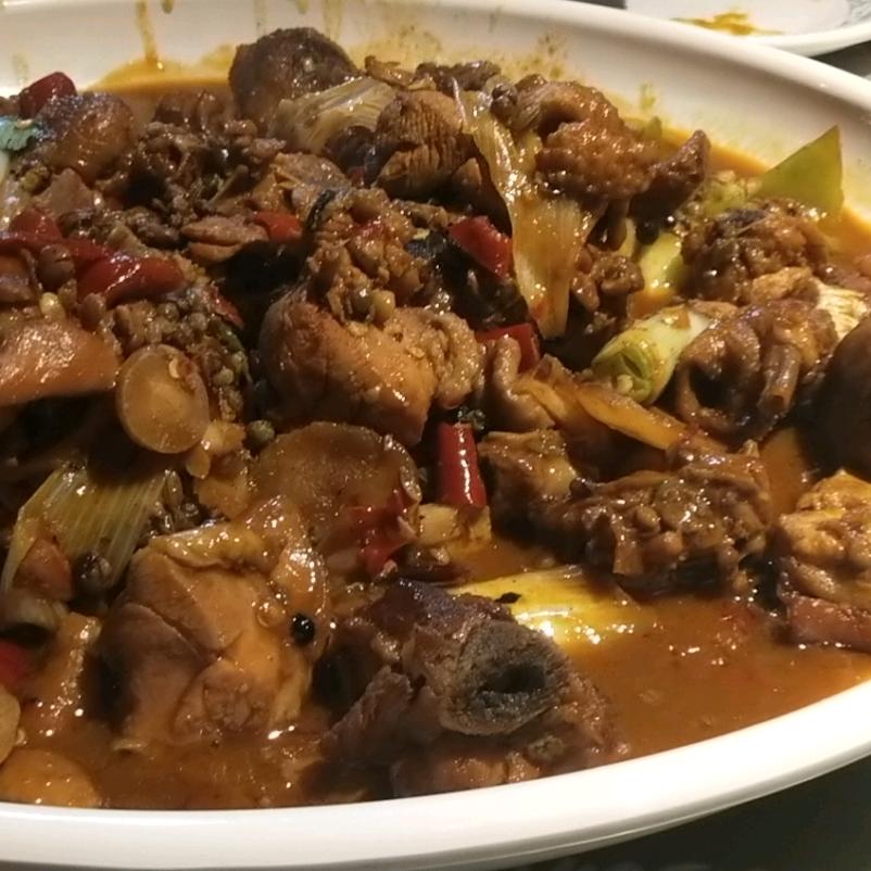 睡沙发了