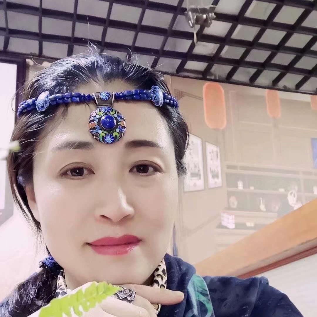 阿岑香美食坊官方号