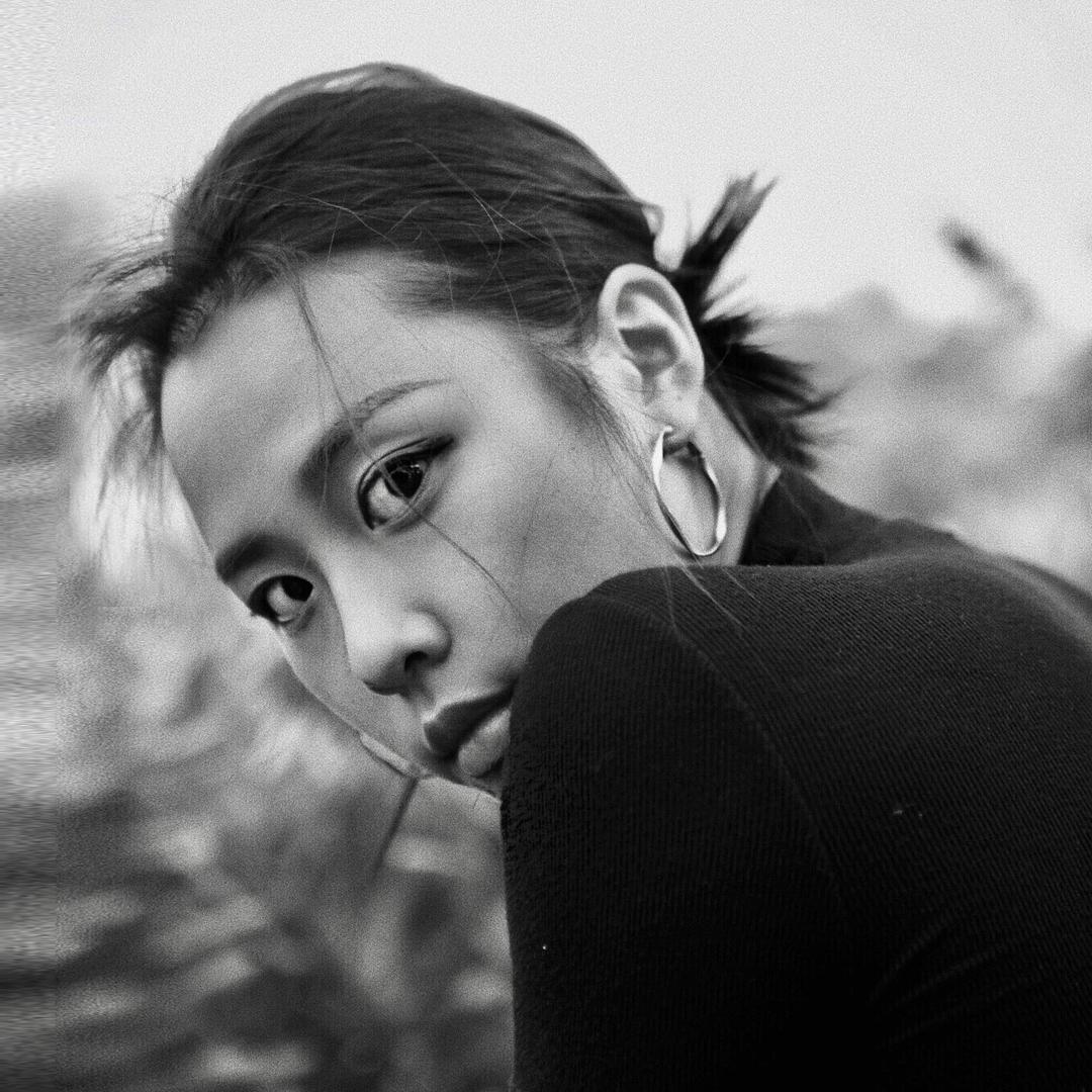 VIVIANA魏