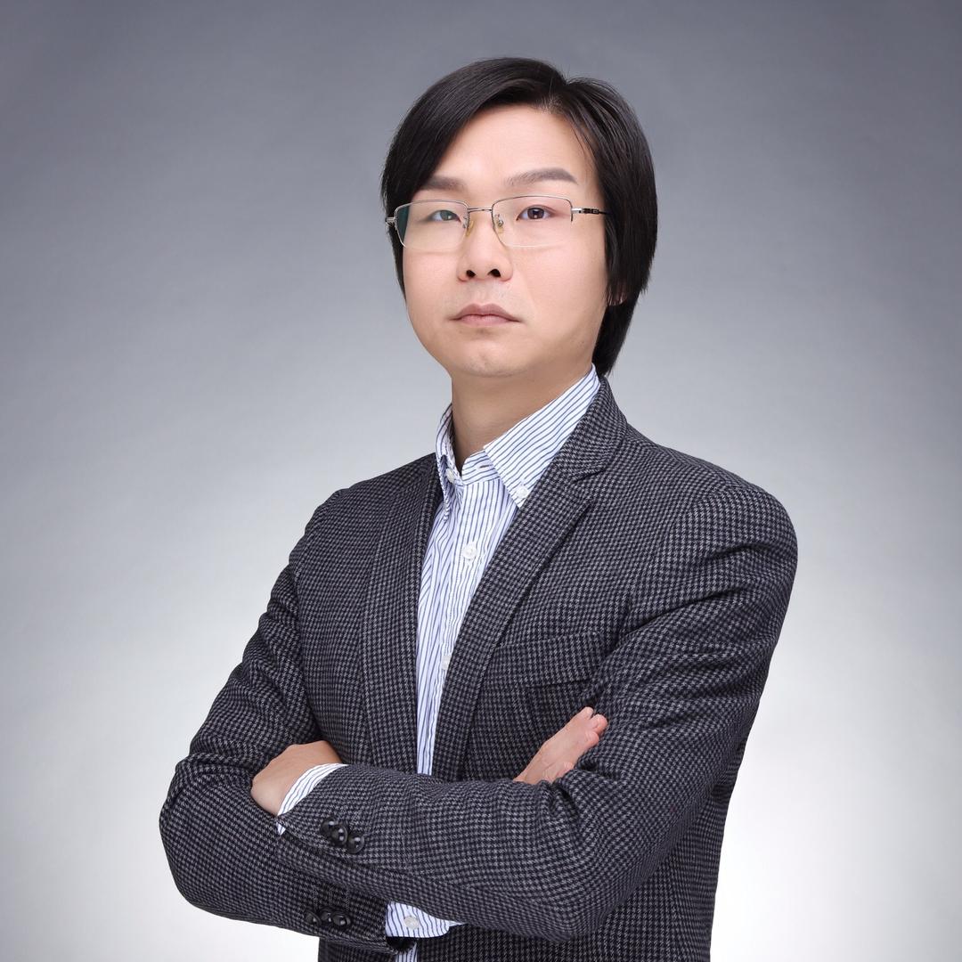 梁彩雷