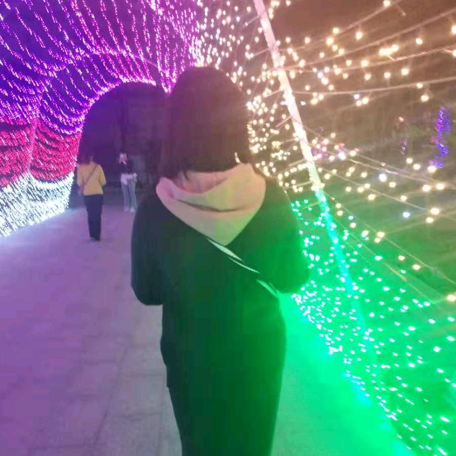 娃女