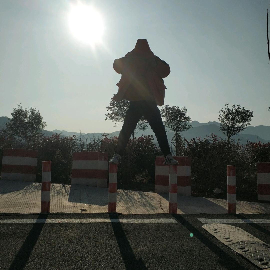 初见..