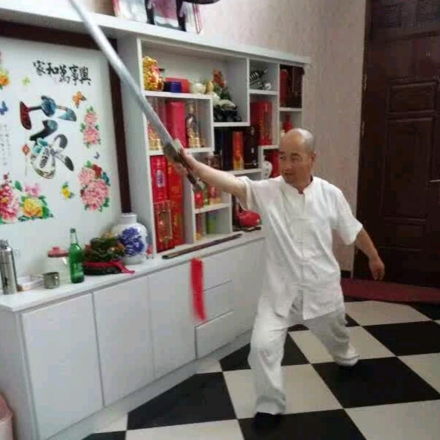 老 狼
