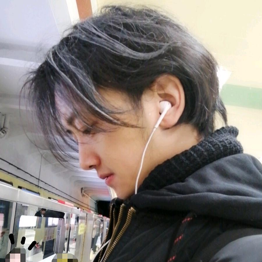 月下抚琴剑作歌～欧美声乐教学