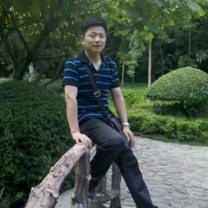 许多多