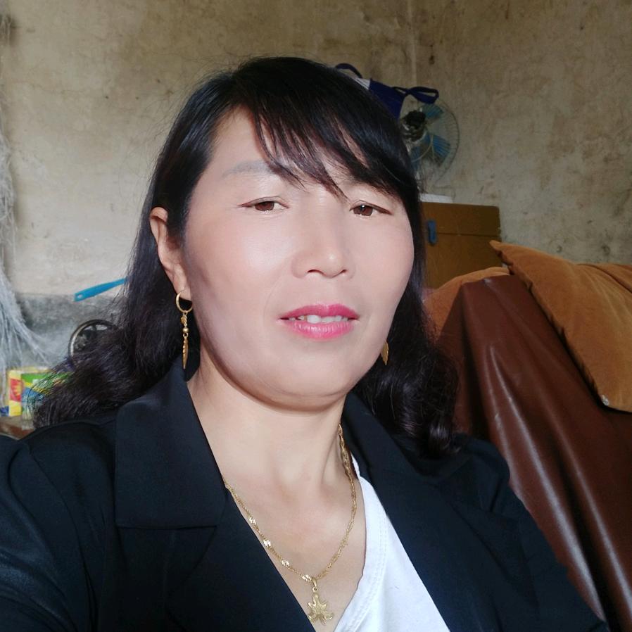 做美食的老板娘