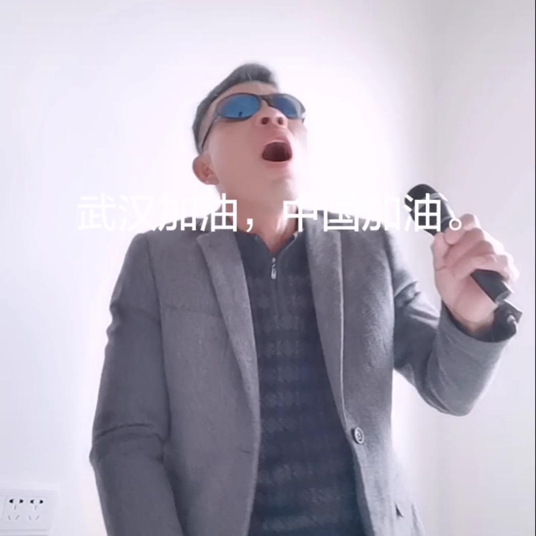 龙飞翔梦飞扬