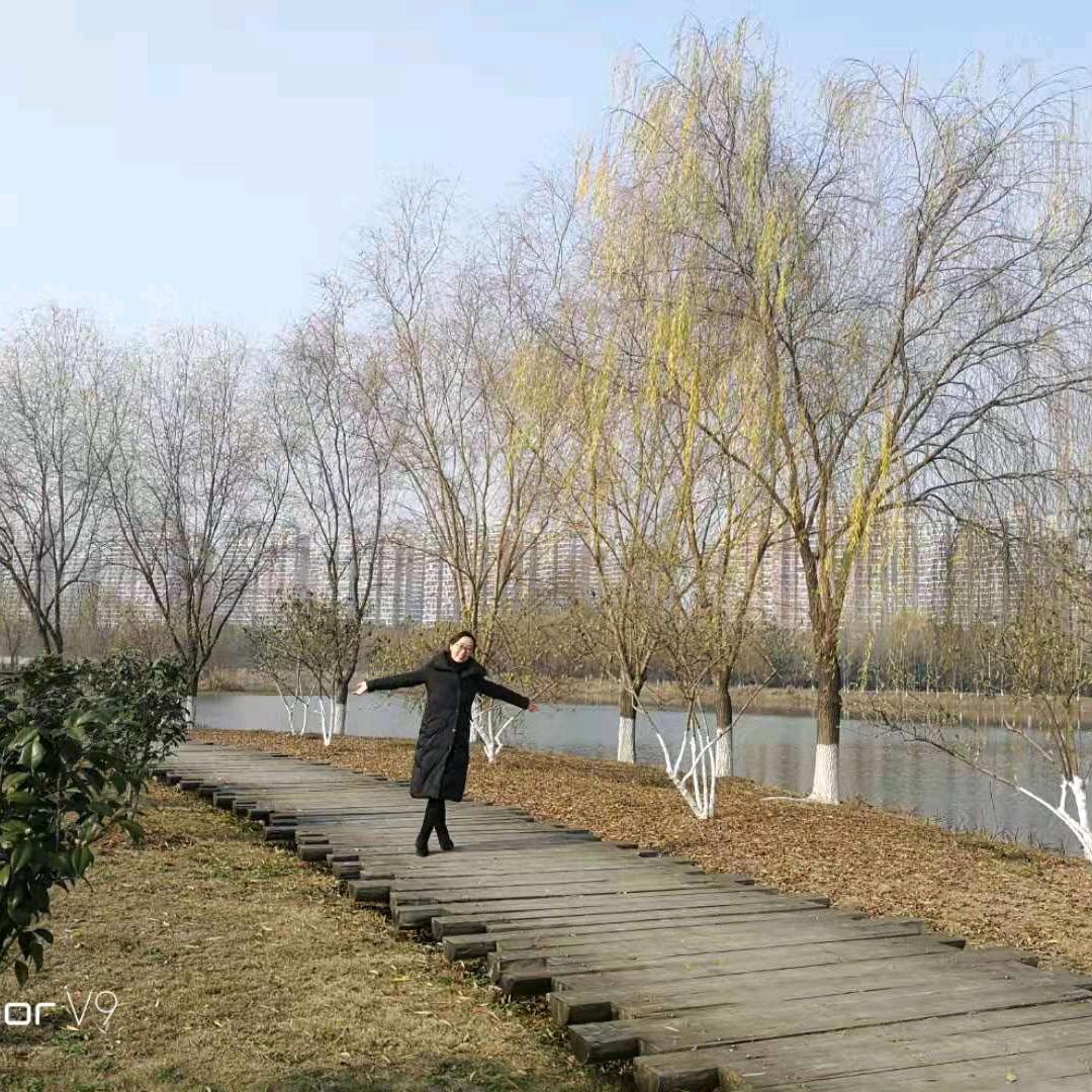 夏俊芳