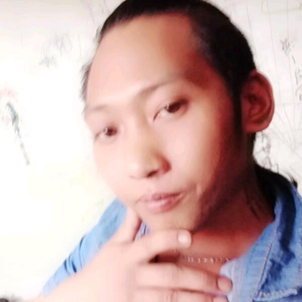 爱🎆玩🌈小⭐哥🌟
