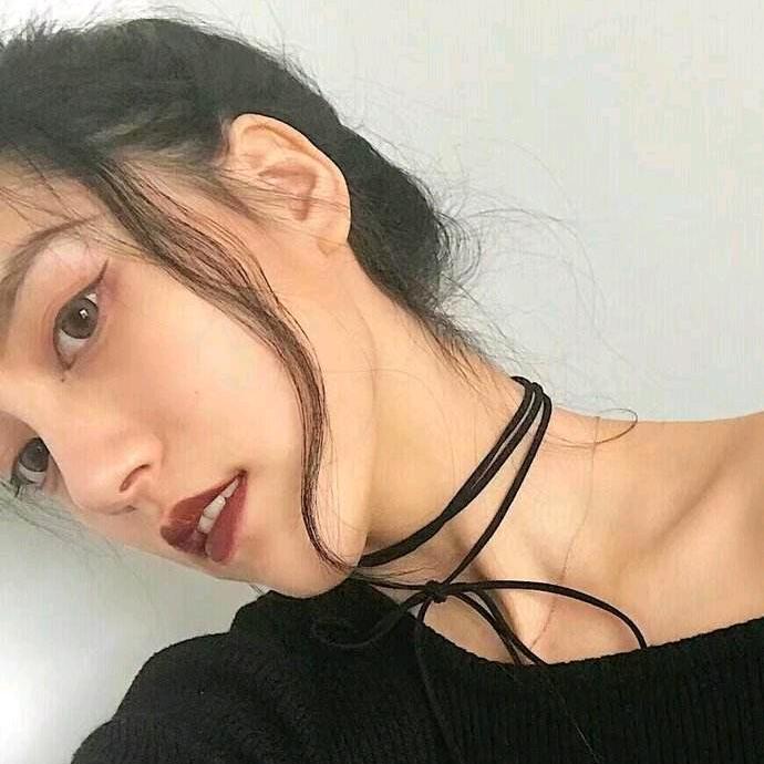 小何美女👧🏻