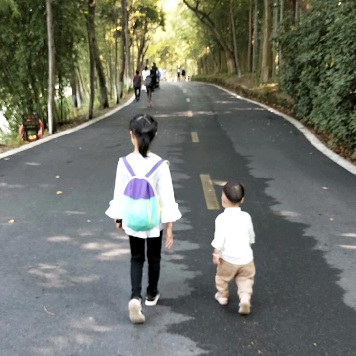 俩H叫啥
