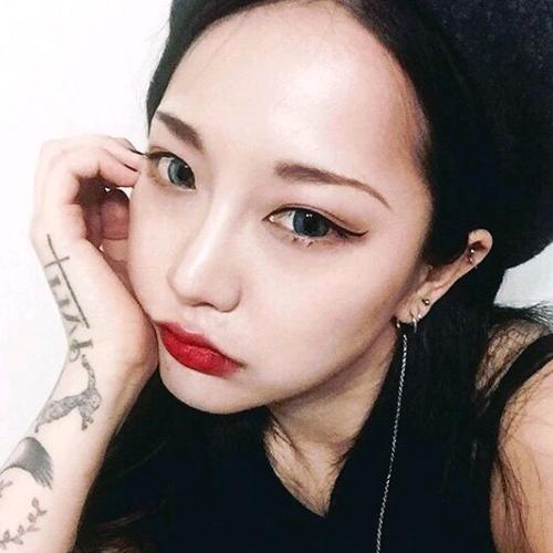 旧梦人i   (请勿连赞)