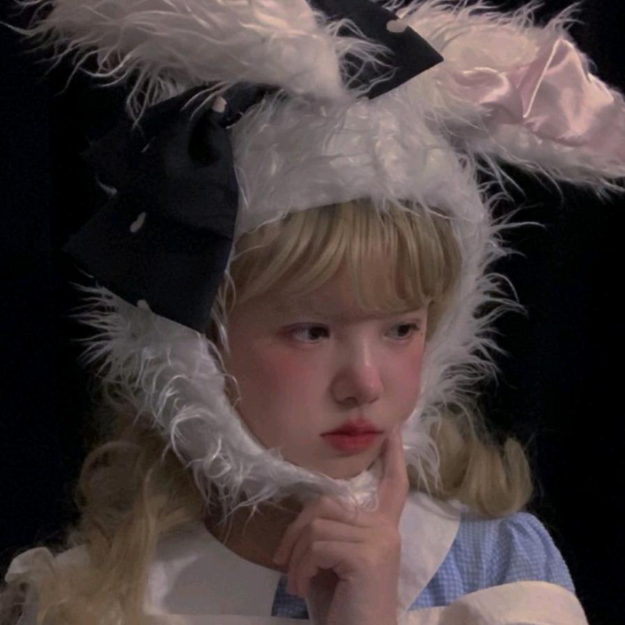 浮躁的火龙果。