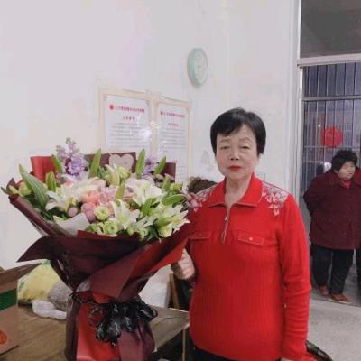在水一方