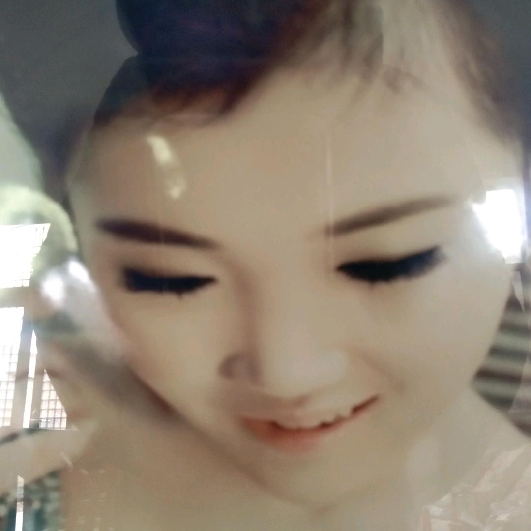 婷
