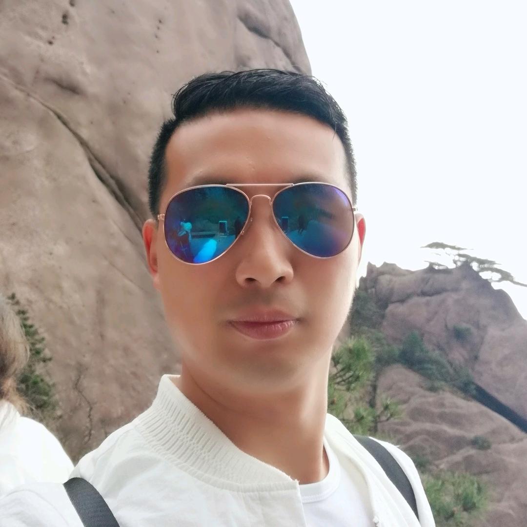 药材哥小张